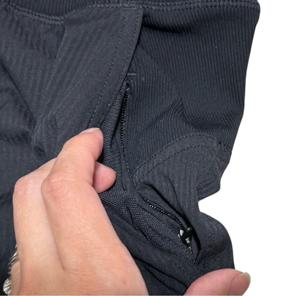 Lululemon Dance Studio Mid-Rise Cropped Pants Size 6 Lightweight Drawstring - Picture 11 of 14